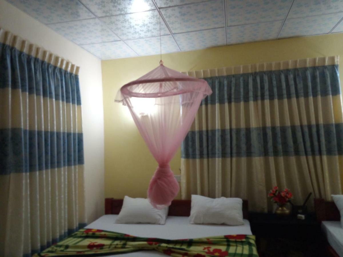 Inn On The Rock Daambulla Dambulla Exterior photo